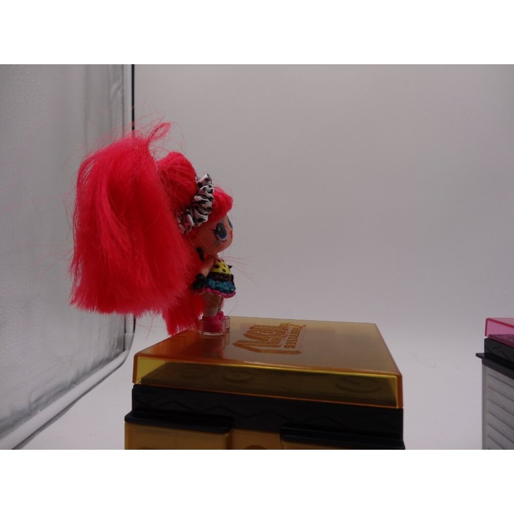 LOL Surprise Remix Hair Flip remix Q.T. Gold Radical and New Doll with packages - Picture 9 of 16